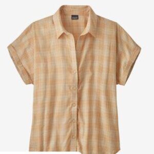 NWT! Patagonia Women's Lightweight Shirt!